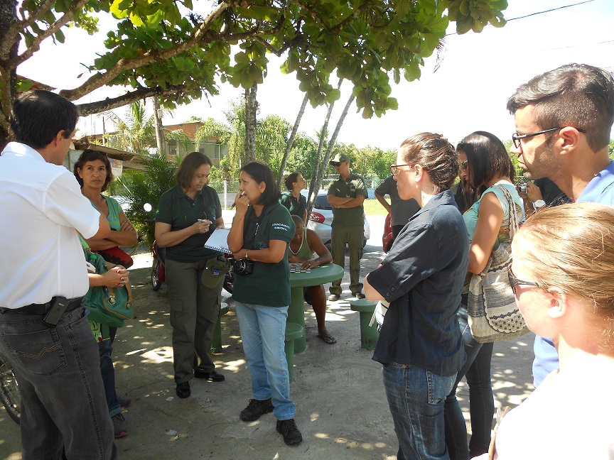 Visita do IBAMA à comunidade tradicional Monte Cabrão - I
