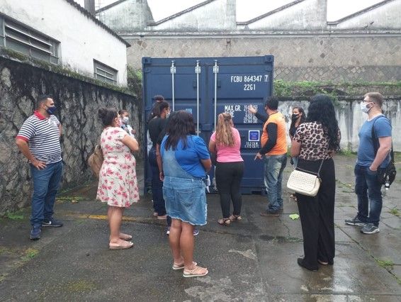 Aula prática do Curso de Vistoriador de Contêineres.